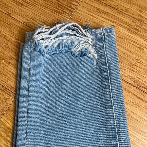 Good American Jeans. - Picture 3 of 8